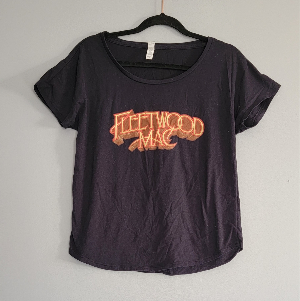 Fleetwood Mac Graphic Tee // size: small